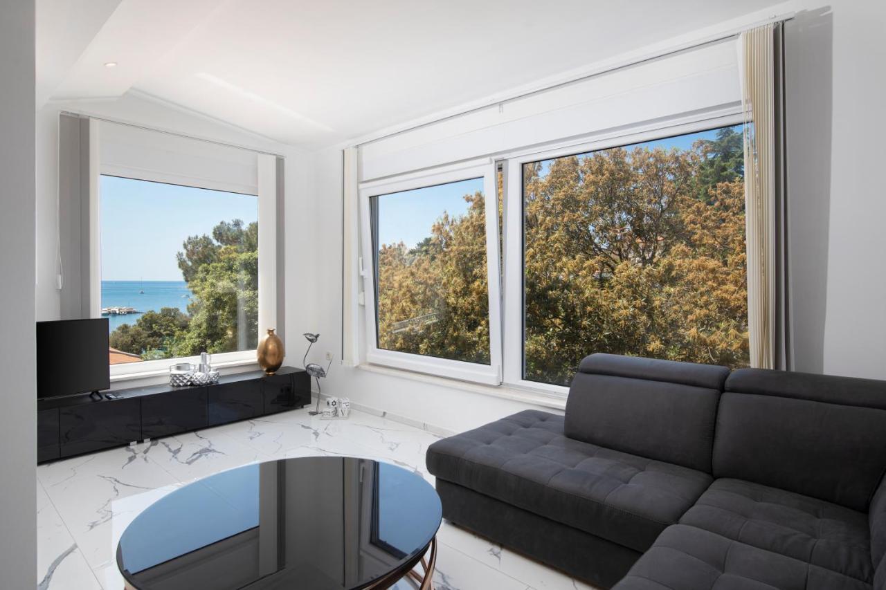 Pjescana Uvala Sea View Apartment ภายนอก รูปภาพ