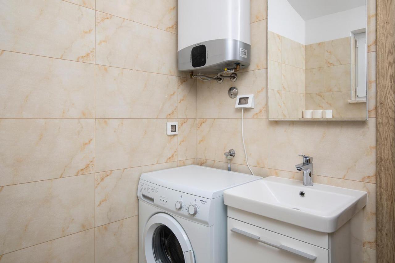 Pjescana Uvala Sea View Apartment ภายนอก รูปภาพ